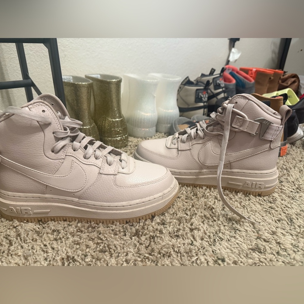 Nike Air Force 1 high utility beige gum